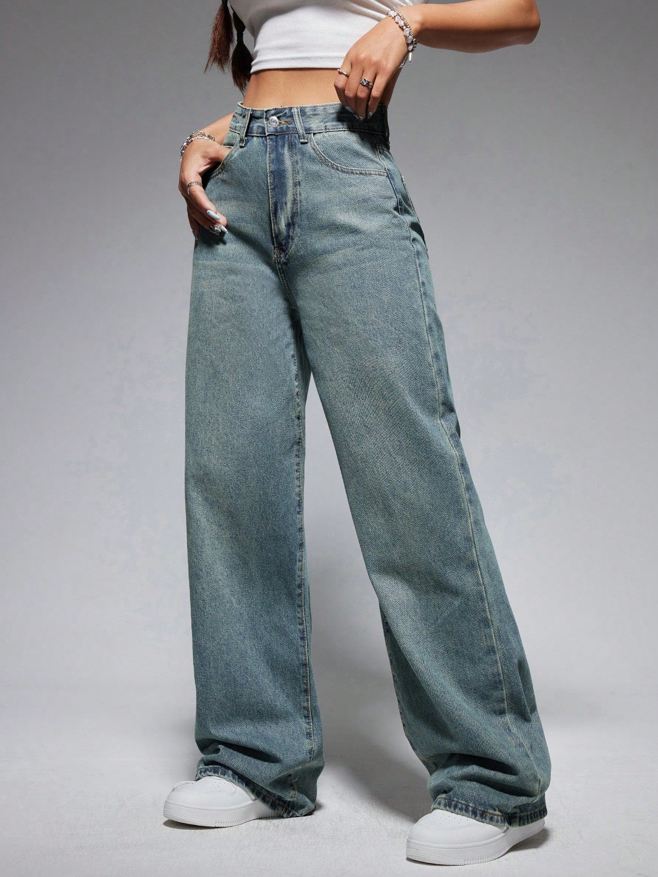 Washed Wide-Leg Jeans with Slanted Pockets Baggy Jeans